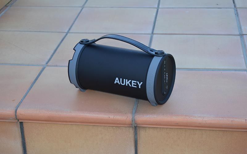 Altavoz 11 Wattios AUKEY 4