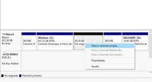 clic derecho + nuevo volumen simple